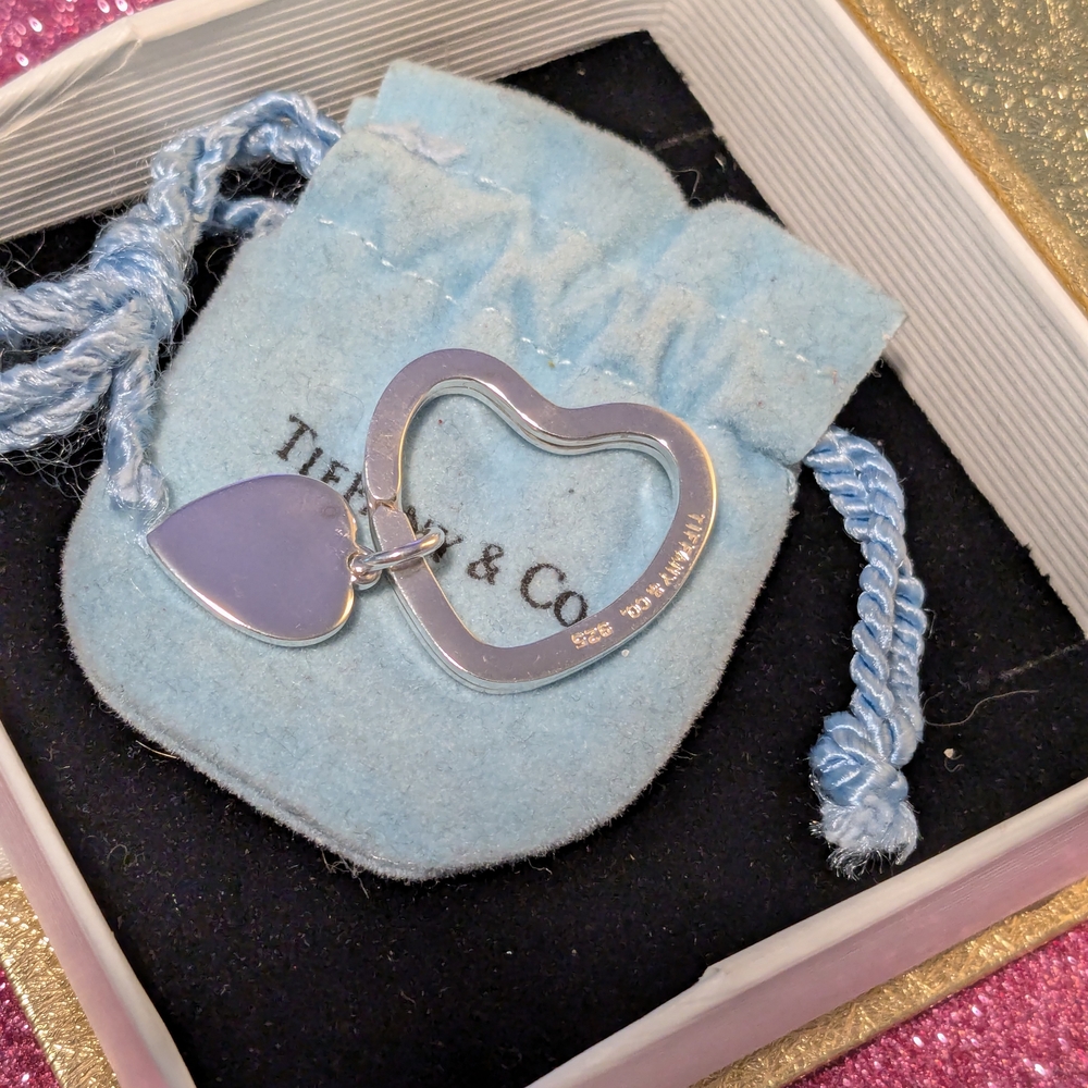 Tiffany & Co. Silver Heart Keychain - Picture 3 of 7